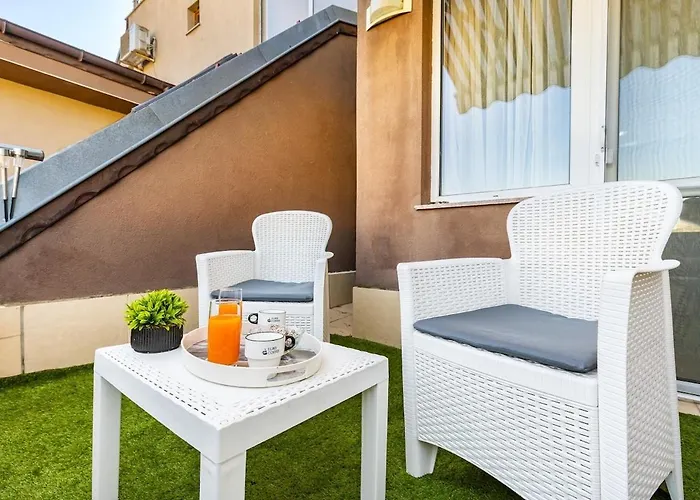 דירה Square Slivnitsa 2br 5 Minutes From Center *