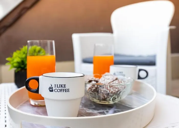 Square Slivnitsa 2br 5 Minutes From Center דירה *