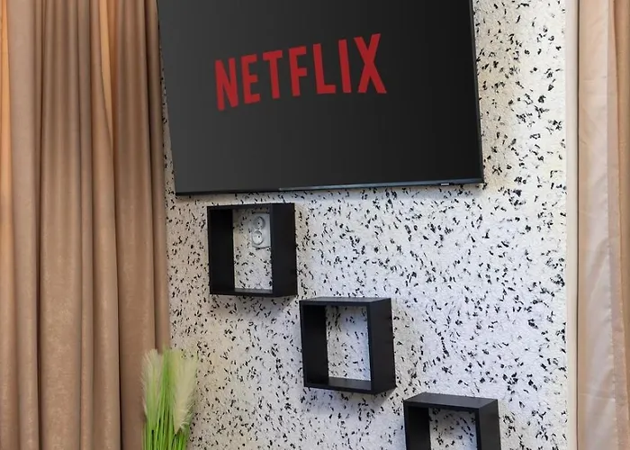 Square Slivnitsa 2br 5 Minutes From Center דירה פלובדיב