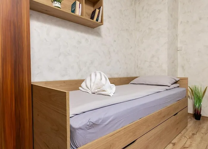 דירה Square Slivnitsa 2br 5 Minutes From Center *