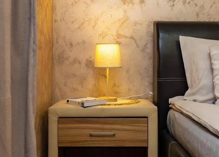 Square Slivnitsa 2br 5 Minutes From Center דירה