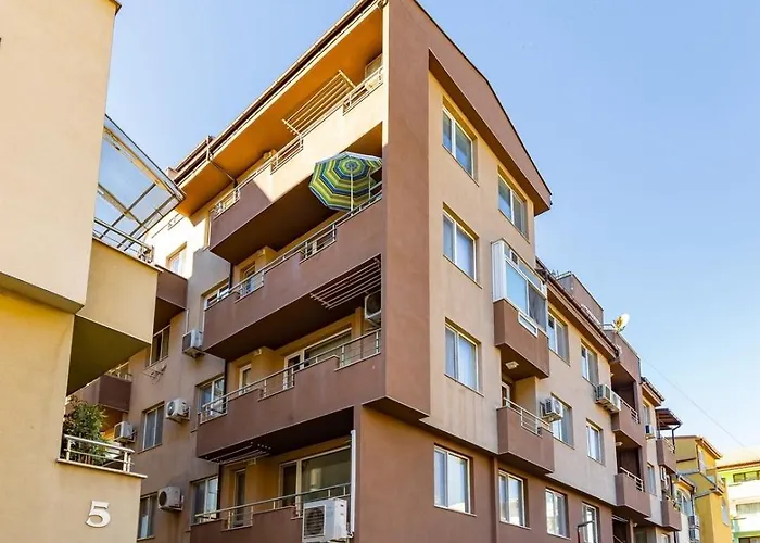 Square Slivnitsa 2br 5 Minutes From Center פלובדיב