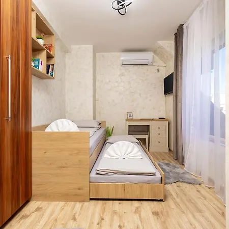 Square Slivnitsa 2br 5 Minutes From Center *