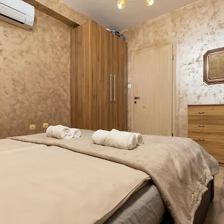 Square Slivnitsa 2br 5 Minutes From Center * Plowdiw