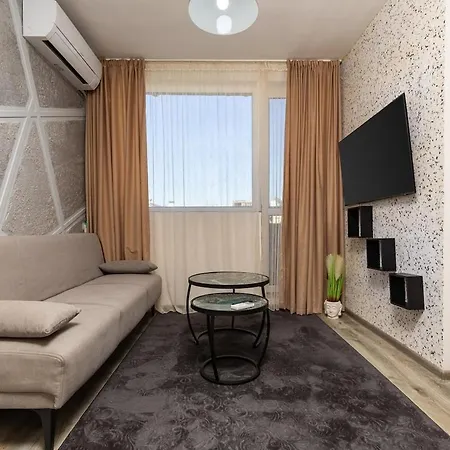 公寓 Square Slivnitsa 2br 5 Minutes From Center *