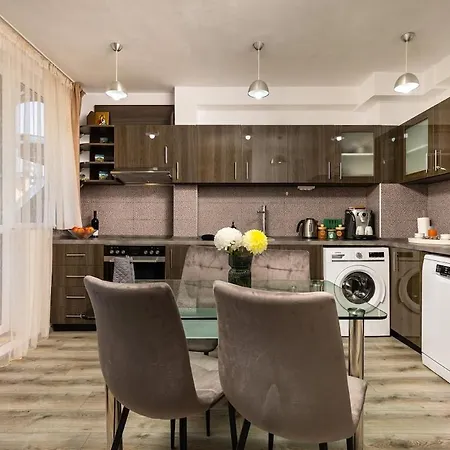 公寓 Square Slivnitsa 2br 5 Minutes From Center *