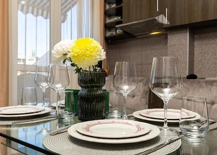 Square Slivnitsa 2br 5 Minutes From Center * 普罗夫迪夫